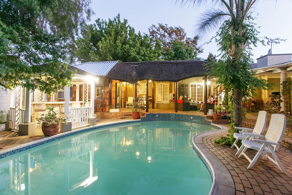Sun Bell Lodge Bellville Exterior photo